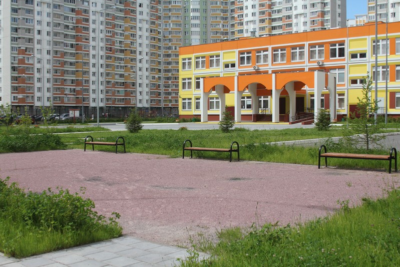 Поставка сантехники для строительства школы