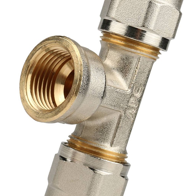 МЦ Тройник резьбовой цанга для металлопласта STOUT Ø16х1/2"х16 В