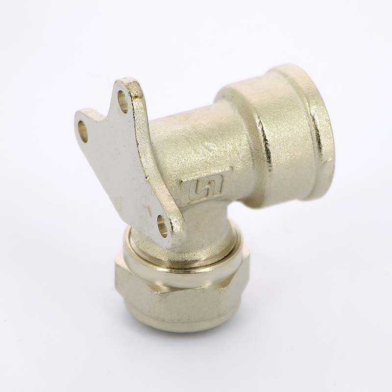 МЦ Водорозетка цанга для металлопласта UNI-FITT Ø16х1/2" В