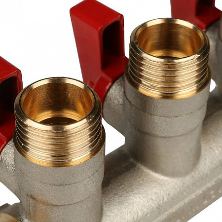 Коллектор распределительный шаровой STOUT никель 3/4&quot;x1/2&quot; -3 выхода, (красные ручки), плоский