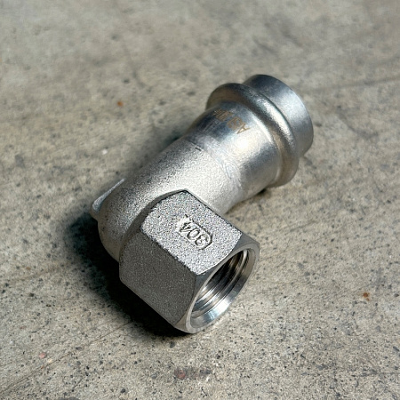 НП Угол резьбовой пресс из нержавейки UNI-FITT фитинг Ø22x1/2&quot; В
