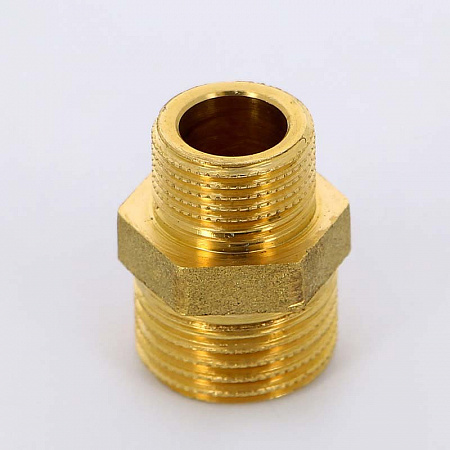 Ниппель переходной резьбовой латунный UNI-FITT без покрытия 1/2&quot;х3/8&quot;