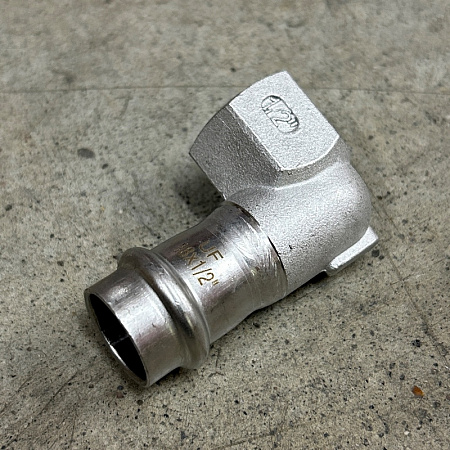 НП Угол резьбовой пресс из нержавейки UNI-FITT фитинг Ø18x1/2&quot; В