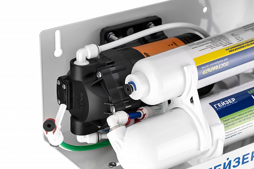 Фильтр мембранный ГЕЙЗЕР-НАНОТЕК П нанофильтрация, бак 12 л, кран 6, PP, БАФ, CBC 10