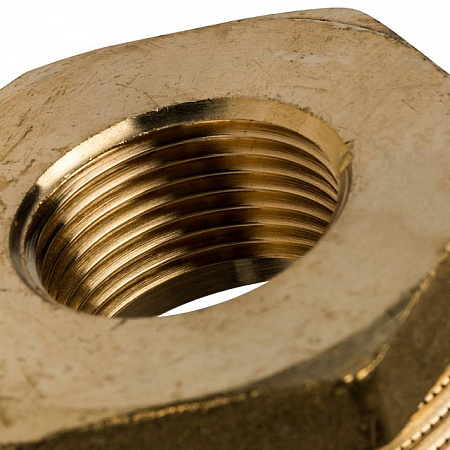 Футорка резьбовая латунная STOUT без покрытия 11/2&quot;x3/4&quot; ВН