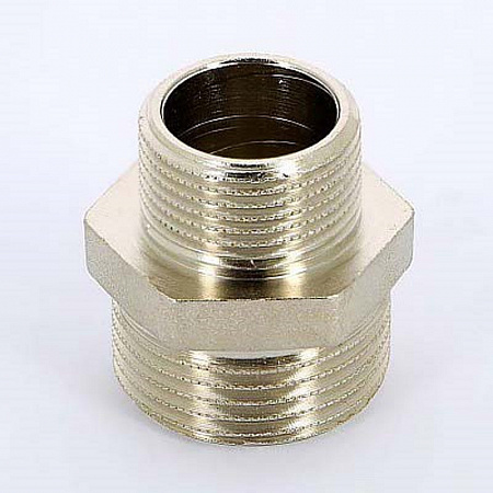Ниппель переходной резьбовой латунный UNI-FITT никель 11/2&quot;х1&quot;