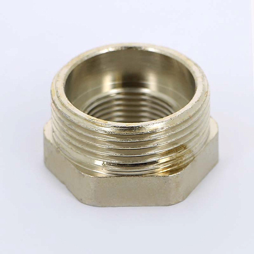 Футорка резьбовая латунная UNI-FITT никель 11/4&amp;quot;х3/4&amp;quot; ВН