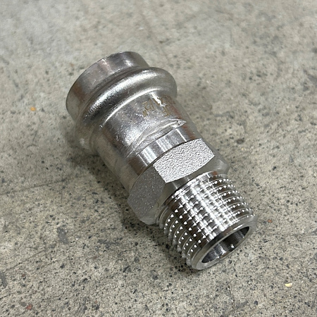 НП Муфта резьбовая пресс из нержавейки UNI-FITT фитинг Ø22x1/2&quot; Н