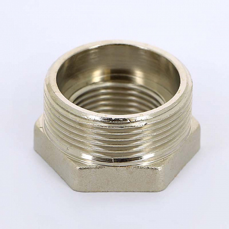 Футорка резьбовая латунная UNI-FITT никель 11/2&quot;х1&quot; ВН