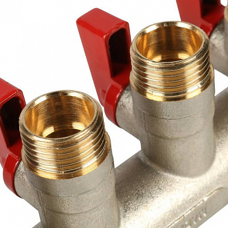 Коллектор распределительный шаровой STOUT никель 3/4&quot;x1/2&quot; -4 выхода, (красные ручки), плоский