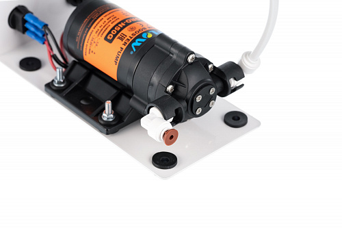 Фильтр самогонный ГЕЙЗЕР САМОГОНЫЧ из картриджа, помпы, кнопки включения, блока питания