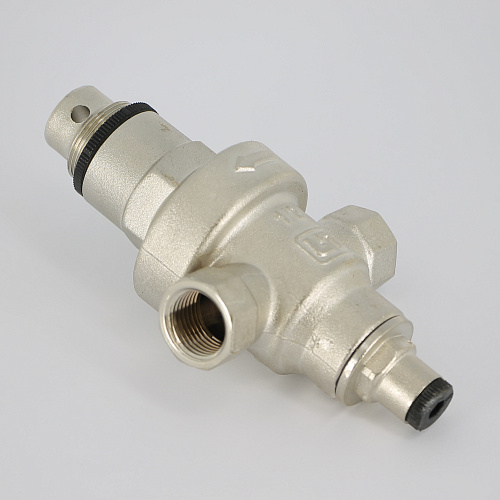 Редуктор давления UNI-FITT мембранный 1/2&amp;quot; В 1-6 бар PN25 с отверстием под радиальный манометр 1/4&amp;quot;