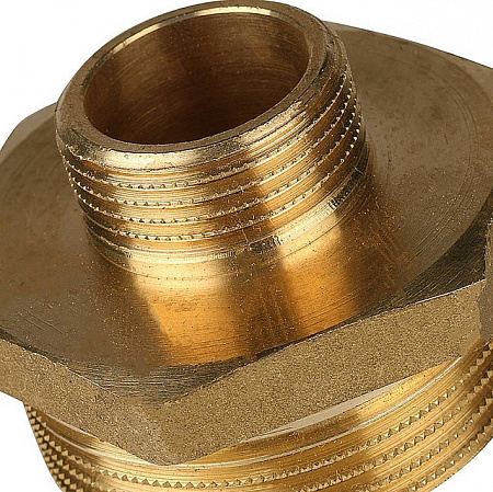 Ниппель переходной резьбовой латунный STOUT без покрытия 11/2&quot;x3/4&quot; Н