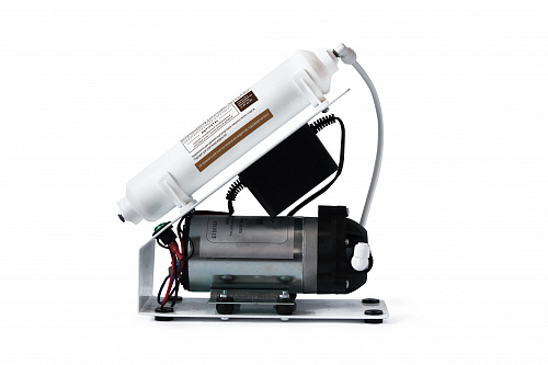 Фильтр самогонный ГЕЙЗЕР САМОГОНЫЧ из картриджа, помпы, кнопки включения, блока питания