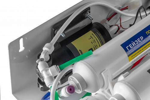 Система обратного осмоса ГЕЙЗЕР-ПРЕСТИЖ-П-М с повыш. насосом и минерализатором, кран 7 двойной